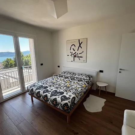 Modern Apartment With Lake View Rome